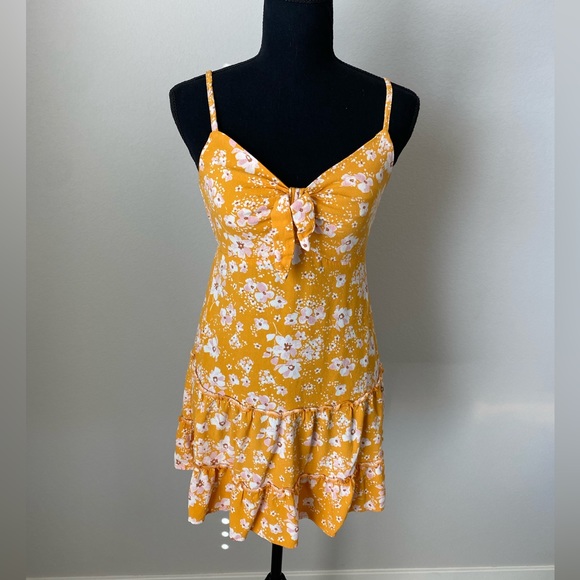 Lily Rose Yellow Sundress Size Small Worn one time. - Picture 2 of 11